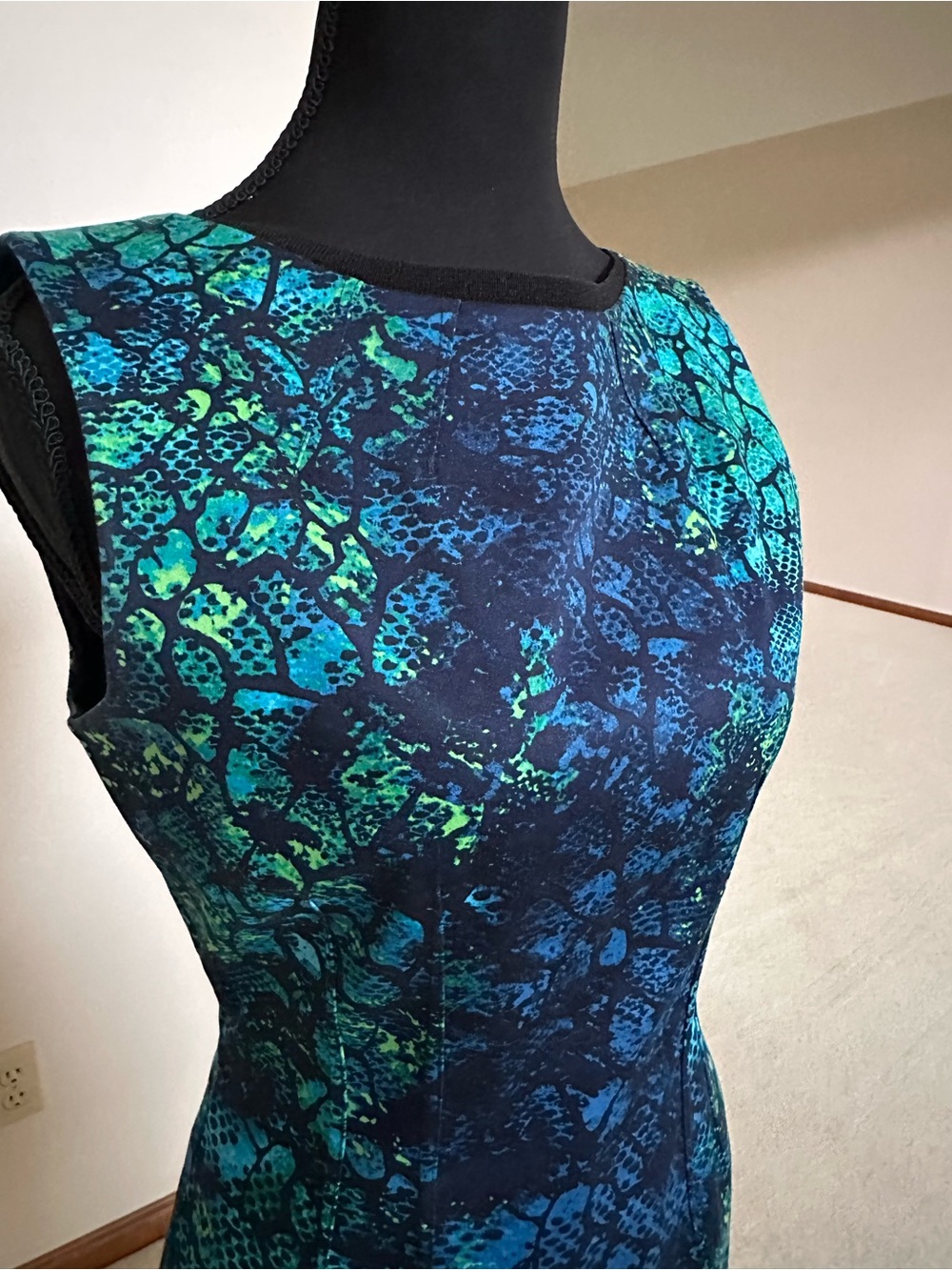 Tahari Teal and Navy Printed Sheath Dress - Picture 2 of 12
